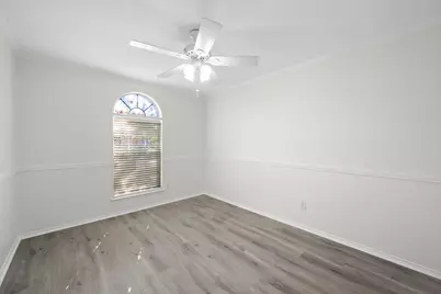 8008 Peregrine Trail, Arlington, TX 76001 - Photo 10