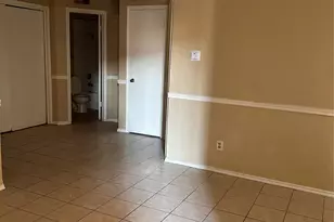 9520 Royal Ln, Dallas, TX 75243 - Photo 4