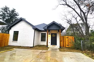 1700 Kendolph, Denton, TX 76205 - Photo 1