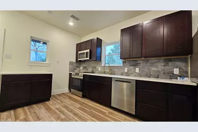 1700 Kendolph #ADU, Denton, TX 76205 - Photo 6