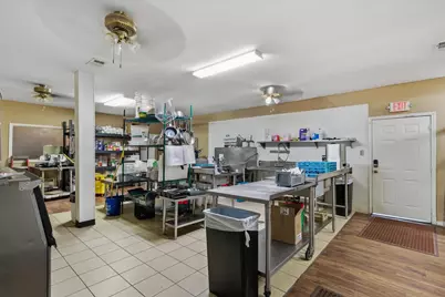 109 N Houston Street, Edgewood, TX 75117 - Photo 32