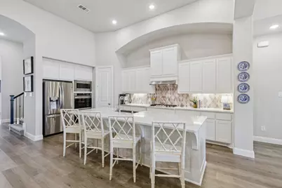 9301 Pecan Woods Trail, Argyle, TX 76226 - Photo 4