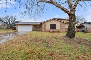 806 Ridgeway Rd, Joshua, TX 76058 - Photo 1