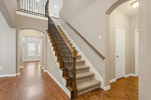 10713 Burnham Dr, Waco, TX 76708 - Photo 2