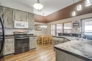 10905 Soft Shell Dr, Venus, TX 76084 - Photo 12