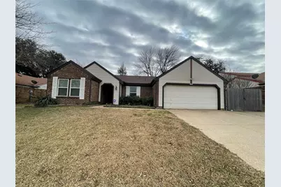 504 Sage Lane, Euless, TX 76039 - Photo 2