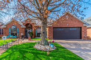 7043 Echo Lake Ct, Arlington, TX 76001 - Photo 1