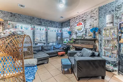 7043 Echo Lake Court, Arlington, TX 76001 - Photo 6