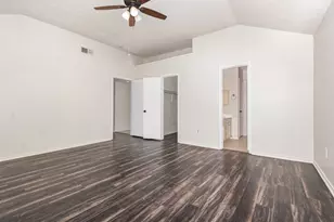 1046 Colony St, Flower Mound, TX 75028 - Photo 10