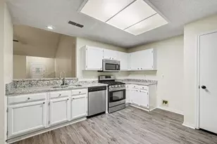 1046 Colony St, Flower Mound, TX 75028 - Photo 6