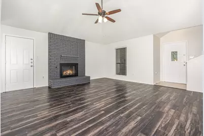 1046 Colony Street, Flower Mound, TX 75028 - Photo 4