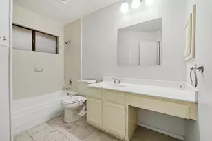 1046 Colony St, Flower Mound, TX 75028 - Photo 12