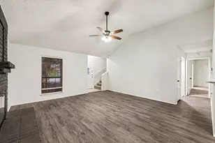 1046 Colony St, Flower Mound, TX 75028 - Photo 4