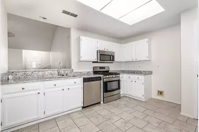 1046 Colony Street, Flower Mound, TX 75028 - Photo 8