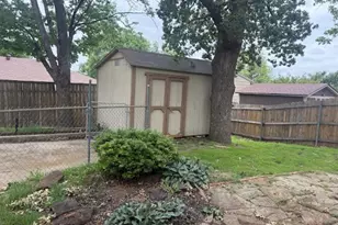 2109 Oakmeadow St, Bedford, TX 76021 - Photo 26
