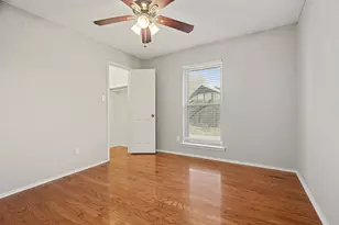 2109 Oakmeadow St, Bedford, TX 76021 - Photo 24
