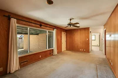 501 S Hilltop Street, Burkburnett, TX 76354 - Photo 8