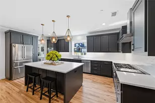 941 Meadowbend Loop S, Grapevine, TX 76051 - Photo 10