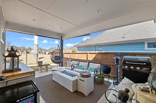 941 Meadowbend Loop S, Grapevine, TX 76051 - Photo 26