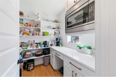 941 Meadow Bend Loop S, Grapevine, TX 76051 - Photo 12