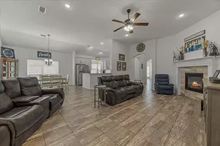 4306 Gulls Landing Cir, Garland, TX 75043 - Photo 12