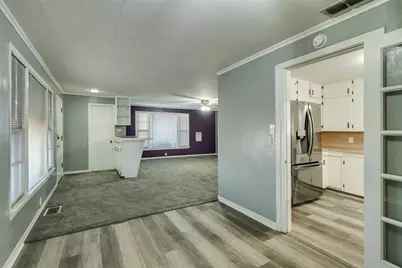 400 S Bailey Street, Electra, TX 76360 - Photo 8