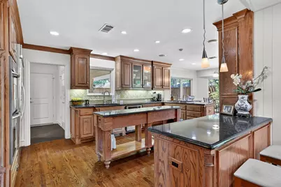 7141 Twin Tree Lane, Dallas, TX 75214 - Photo 10