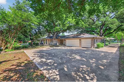 7141 Twin Tree Lane, Dallas, TX 75214 - Photo 18