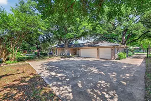 7141 Twin Tree Ln, Dallas, TX 75214 - Photo 18
