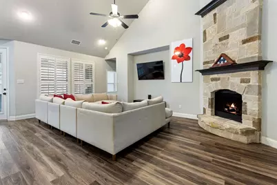 416 Lomax Lane, Fort Worth, TX 76131 - Photo 6