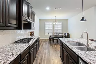 416 Lomax Ln, Fort Worth, TX 76131 - Photo 10