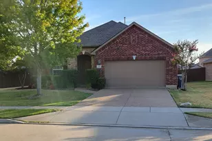 2676 Powderhorn Dr, Little Elm, TX 75068 - Photo 2