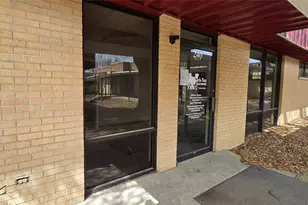 240 10th St SE, Paris, TX 75460 - Photo 1