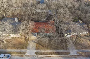 3825 Childress St, Fort Worth, TX 76119 - Photo 10