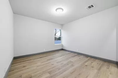 3825 Childress Street, Fort Worth, TX 76119 - Photo 14