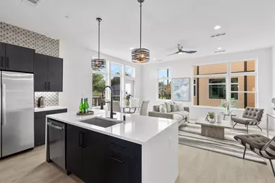 727 W 10th Street #108, Dallas, TX 75208 - Photo 10