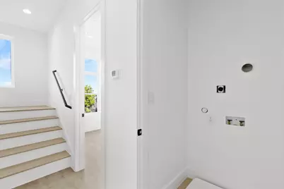 727 W 10th Street #108, Dallas, TX 75208 - Photo 18