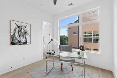 727 W 10th Street #108, Dallas, TX 75208 - Photo 24