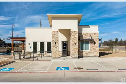 1101 Biloxi Drive #1, Ennis, TX 75119 - Photo 2