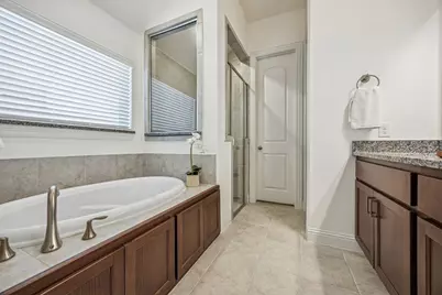 8105 Meadow Valley Drive, McKinney, TX 75071 - Photo 12