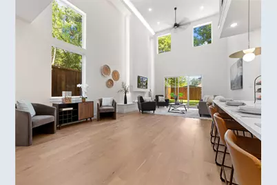 416 Mount Auburn Avenue, Dallas, TX 75223 - Photo 2