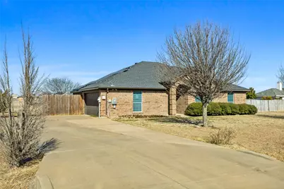 2712 Braford Drive, Crowley, TX 76036 - Photo 6