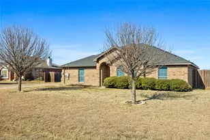 2712 Braford Dr, Crowley, TX 76036 - Photo 2