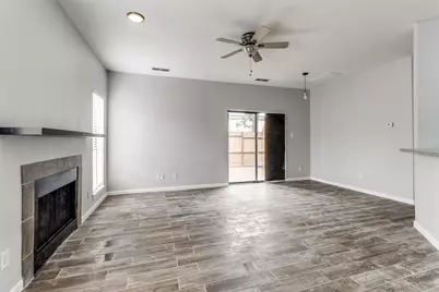 2815 Reagan Street, Dallas, TX 75219 - Photo 2