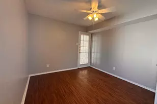 9520 Royal Ln, Dallas, TX 75243 - Photo 8