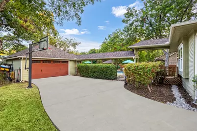 114 E University Avenue, Waxahachie, TX 75165 - Photo 36