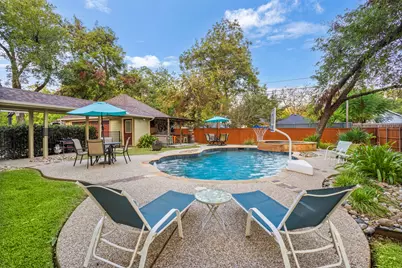 114 E University Avenue, Waxahachie, TX 75165 - Photo 32