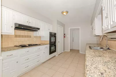 2641 Pinehurst Drive, Plano, TX 75075 - Photo 12