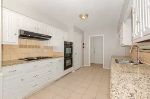 2641 Pinehurst Dr, Plano, TX 75075 - Photo 12