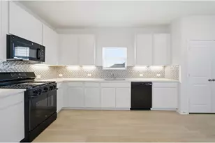 424 Bronco Dr, Waxahachie, TX 75165 - Photo 18